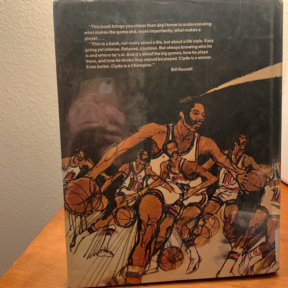 Vintage EUC Walt Frazier Rockin Steady “ A guide to basketball & cool” - Picture 2 of 3